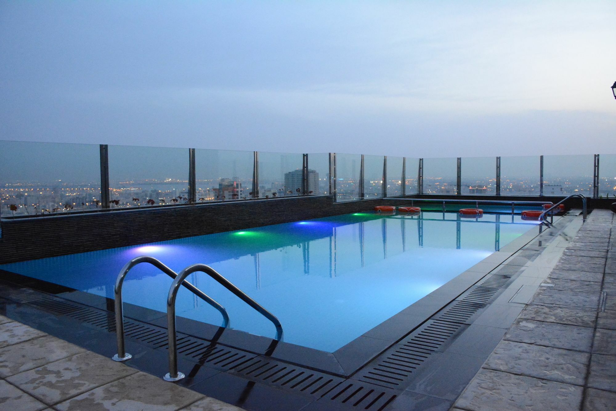 Juffair Avenue Suites Manama Ngoại thất bức ảnh