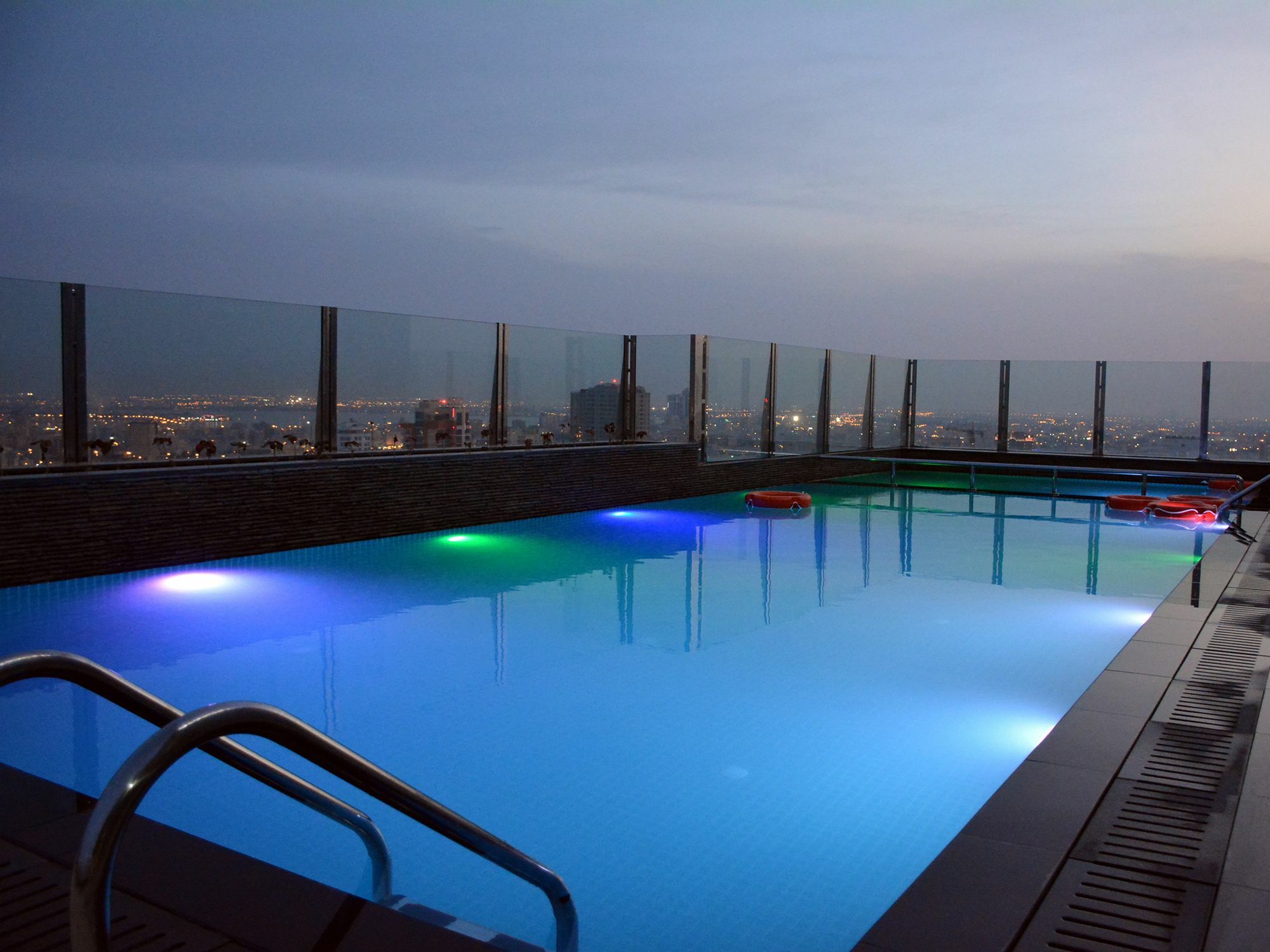 Juffair Avenue Suites Manama Ngoại thất bức ảnh